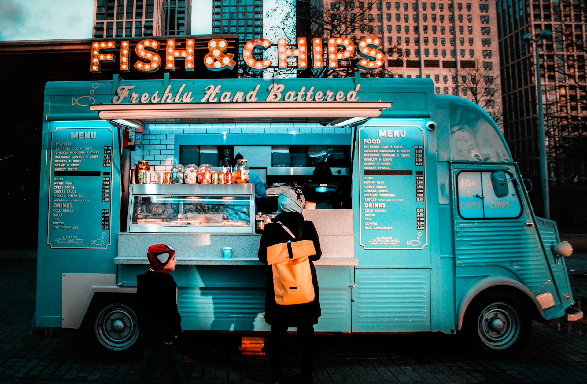 Fish & Chips Truck till ditt näsa event? Mat Event erbjuder en stor variation av truckar.